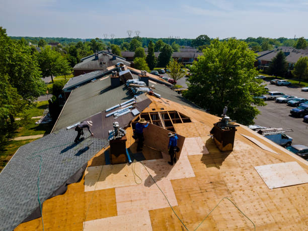 24/7 Emergency Storm Damage Roof Repair experts in Rockford, IA